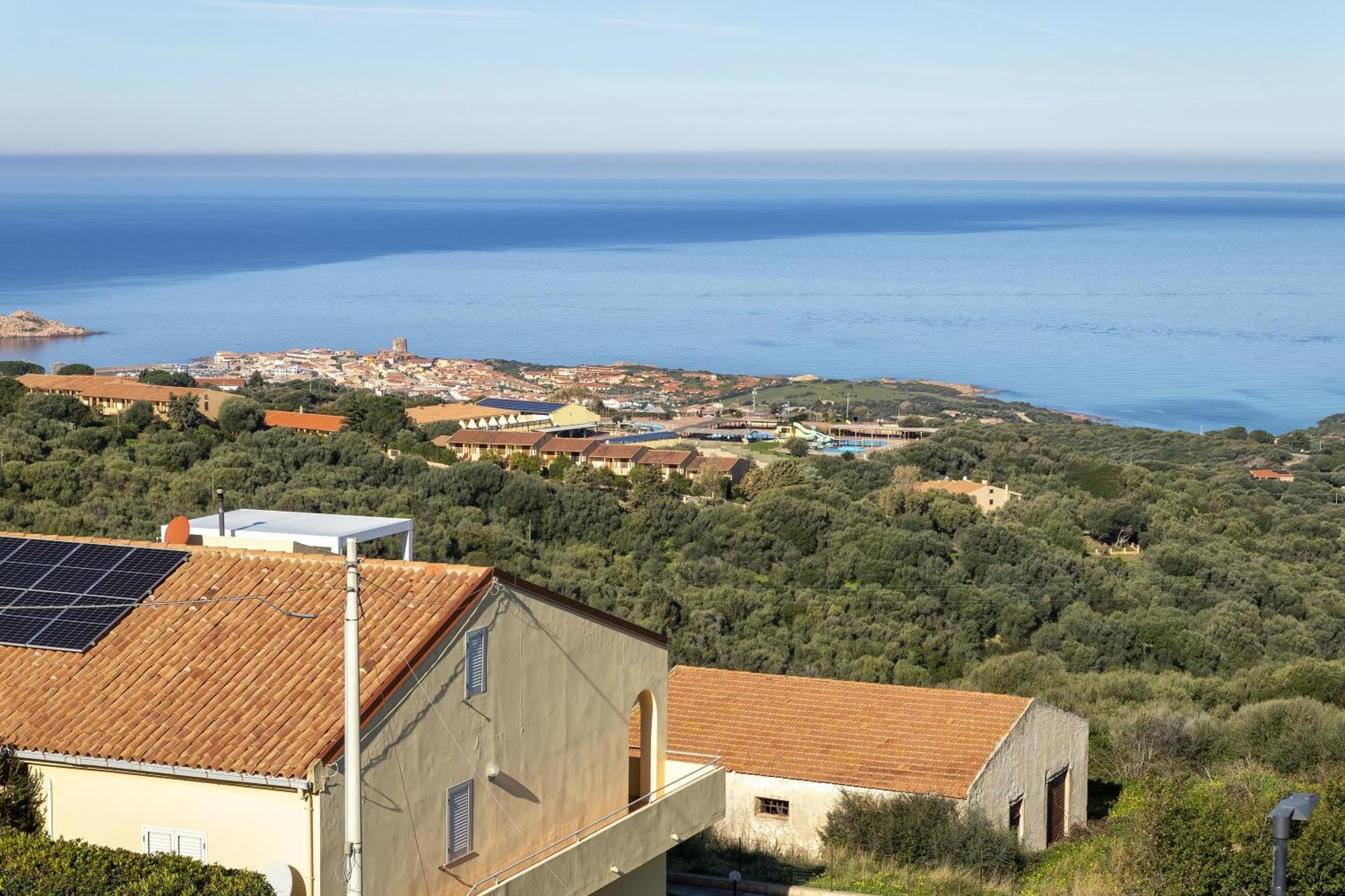 Sky View Villa Isola Rossa Exterior photo